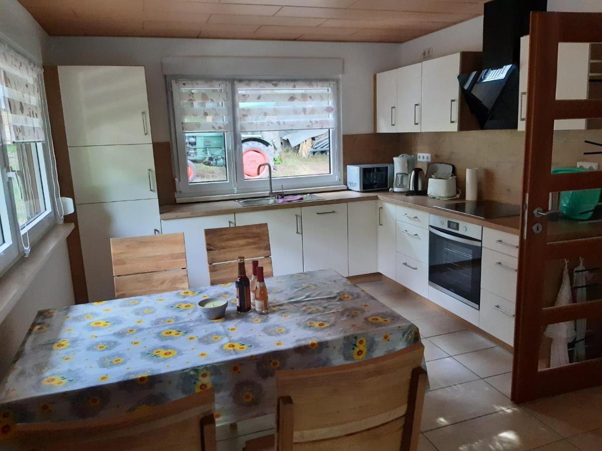 Feriendorf "Am Forsthaus" Mosbach Mosbach  Eksteriør billede